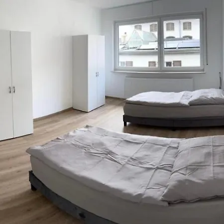 Zentrale Konukevi